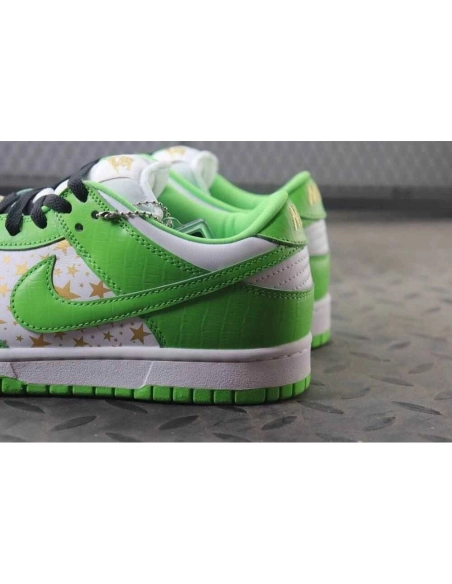 Nike Dunk,Supreme x Dunk Low OG SB QS Mean Green