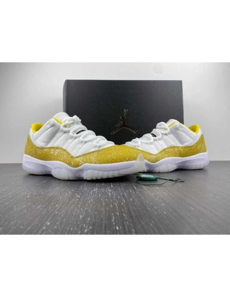 Air Jordan,Air Jordan 11,Wmns Air Jordan 11 Low Yellow Snakeskin