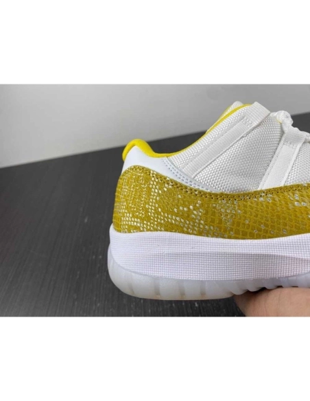 Air Jordan,Air Jordan 11,Wmns Air Jordan 11 Low Yellow Snakeskin